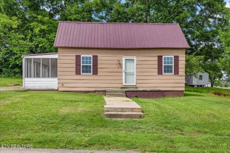 110 Elm St, Niota, Tennessee 37826, USA