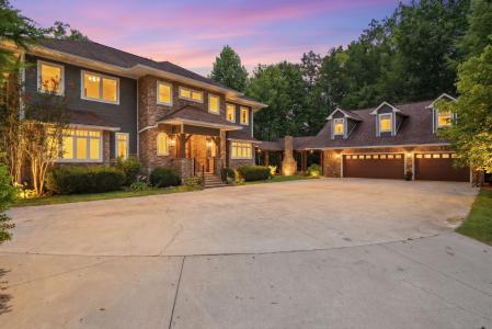 454 PA Proffitt Road, Gatlinburg, Tennessee 37738, USA