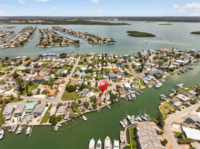 249 Boca Ciega Dr, Madeira Beach, Florida 33708, Stati Uniti