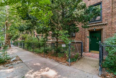 43-17 47th Street D-43, Sunnyside, New York 11104, USA