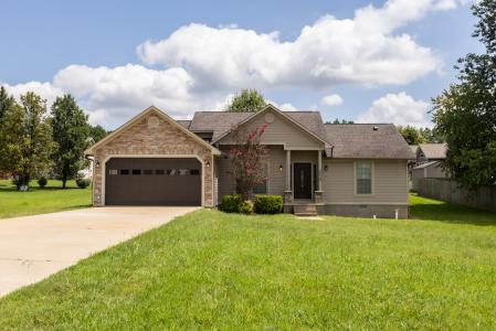 2037 Tumbleweed Trail , Poplar Bluff, Missouri 63901, États-Unis