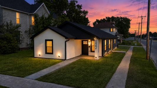 522 S. Williams St., Moberly, Missouri 65270, USA