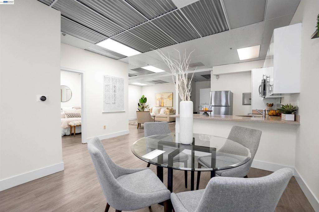850 W Grand Ave , B, Oakland, Kalifornien 94607, USA