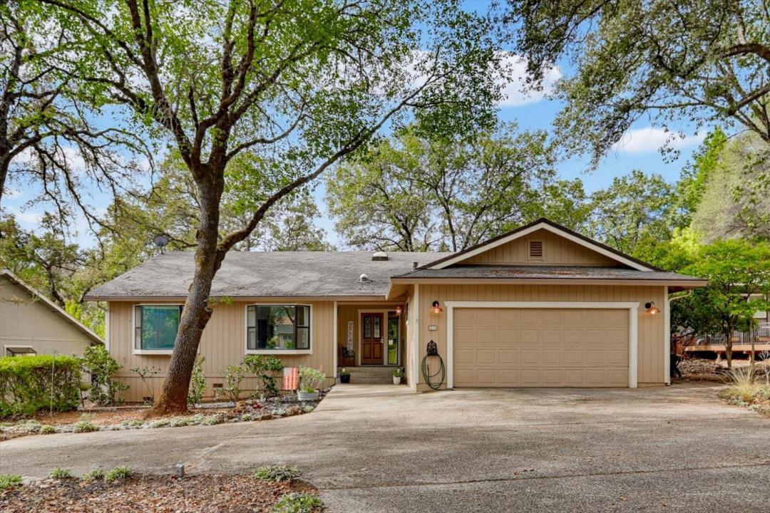 11237 Bobolink Way, Auburn, Califórnia 95602, Estados Unidos