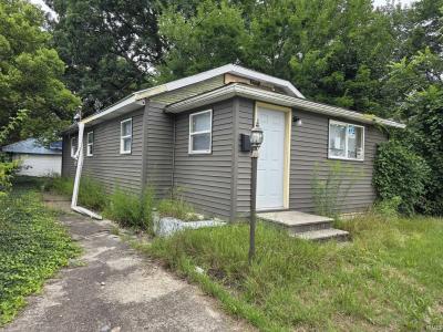 1717 Robinson Street, South Bend, אינדיאנה 46613, ארצות הברית של אמריקה 