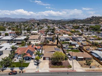 1045 S Magnolia, El Cajon, California 92020, USA