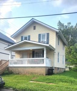 504 Clarendon Street, Newark, Ohio 43055, USA