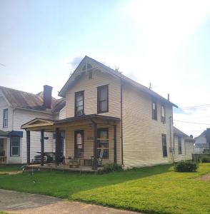 151 N Cedar Street, Newark, Ohio 43055, USA