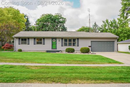 333 Delzingro Drive, Davison, Michigan 48423, USA