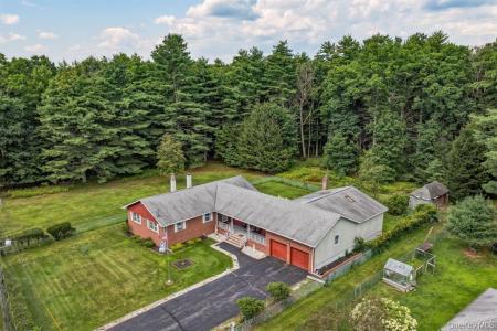 492 White Road, Glen Spey, New York 12737, États-Unis
