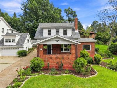 224 Glasgow, Forest Hills, Pennsylvania 15221, USA