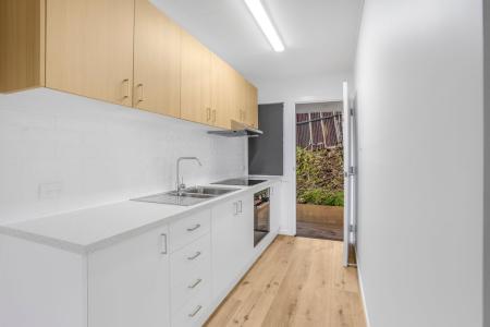 4 Bradley Street, Nambour, QLD 4560, Australia