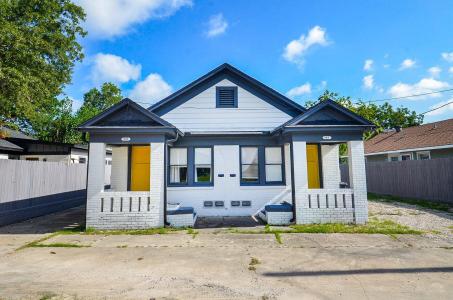 903 Mcintosh Street, Houston, Texas 77009, USA