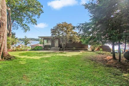 51834 Co Rd 384, Grand Junction, Michigan 49056, USA
