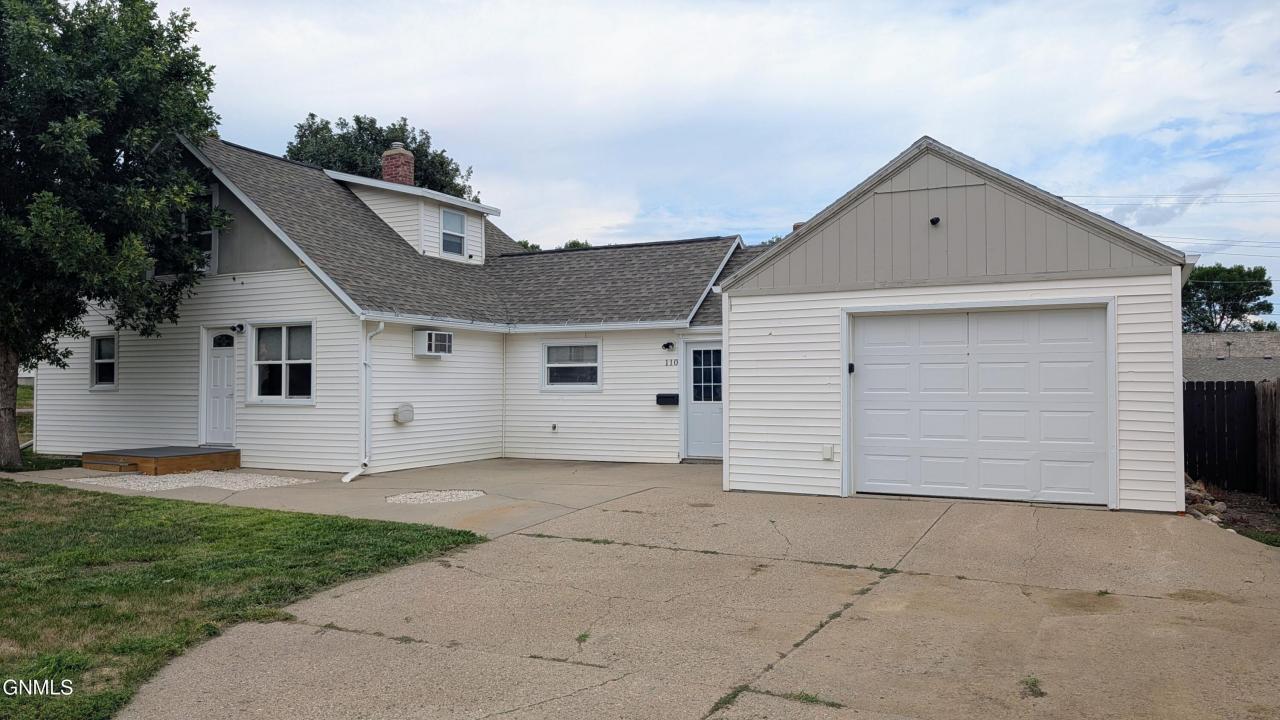 110 9th Avenue, Mandan, 北达科他州 58554, 美国