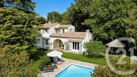 Roquefort Les Pins, Provence-Alpes-Côte D'Azur 06330, France