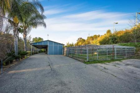 2440 Los Alisos, Fallbrook, California 92028, USA