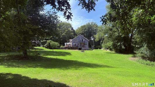 186 Great Neck Rd., Waterford, Connecticut 06385, USA