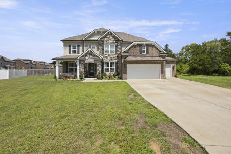3906 Bomeadows Dr., Murfreesboro, Tennessee 37128, USA