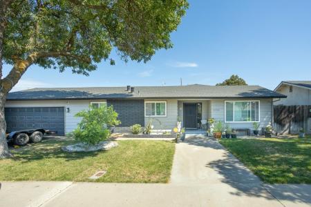 2705 Stoneridge Drive, Modesto, California 95355, USA
