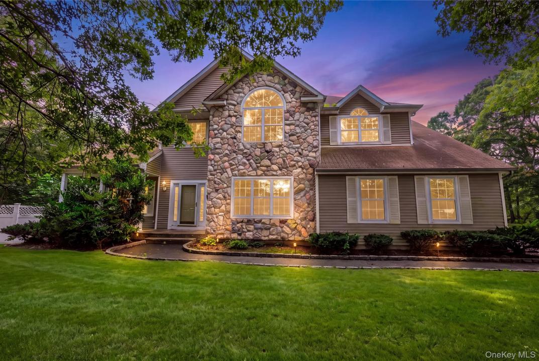 16 Jacobsen Court, Medford, New York 11763, États-Unis