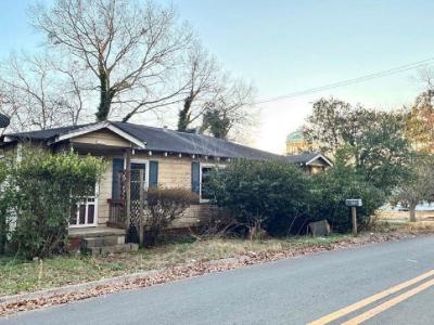 608 E Wall Street, Griffin, Georgia 30223, USA