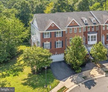 43283 Mitcham Square, Ashburn, Virginia 20148, Stati Uniti