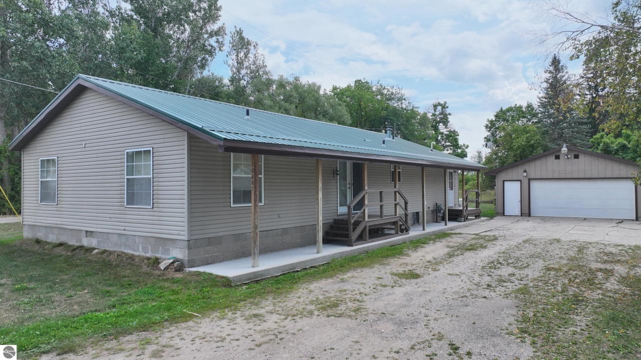 10687 Dwight Street, Chippewa Lake, Michigan 49320, États-Unis