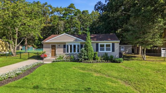 112 Spray Avenue, Egg Harbor Township, New Jersey 08234, Stati Uniti