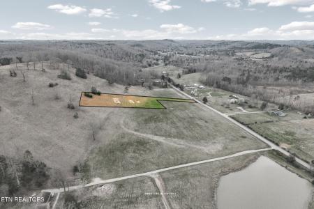 6 N Nopone Valley Rd, Decatur, Tennessee 37322, USA