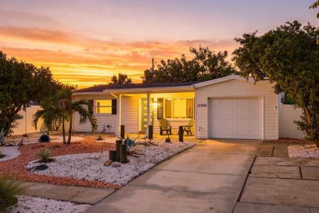 10926  Temple Ave., Seminole, Florida 33772, USA