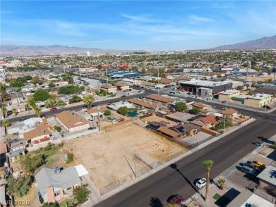 2315 Mccarran, North Las Vegas, Nevada 89030, États-Unis