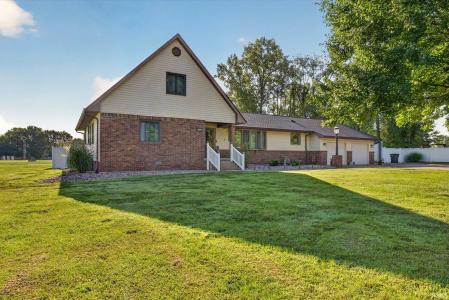 1145 NW 8th Street, Linton, Indiana 47441, États-Unis