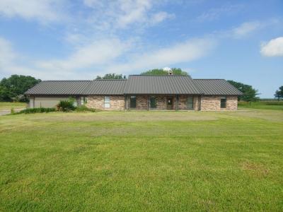 545 Coulee Lanoire Road, Arnaudville, Louisiana 70512, USA