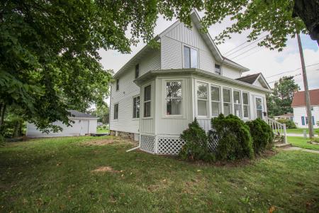 822 N Main Street, Three Rivers, Michigan 49093, USA