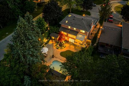 1051 CHELSEA COURT, Oshawa, Ontario L1G 7R4, Canada