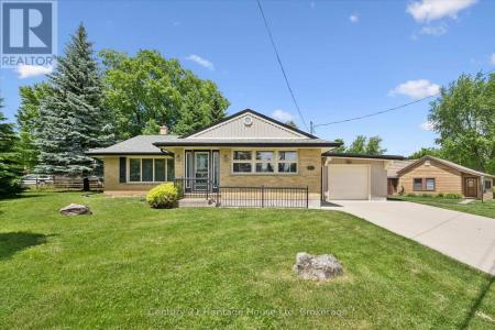 470 CAMERON STREET, Centre Wellington (fergus), Ontario N1M 2G4, Canada