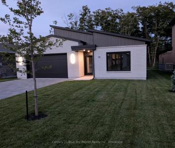 38 KATIE ANN CRESCENT, North Bay, Ontario P1C 1M8, Canada