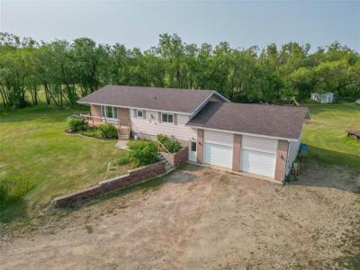 53034 114 ROAD WEST, Brandon, Manitoba R7A 5Y1, Canada