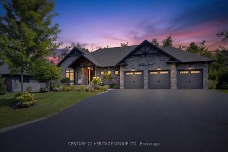 13 BYERS STREET, Springwater, Ontario L9X 2A3, Canada