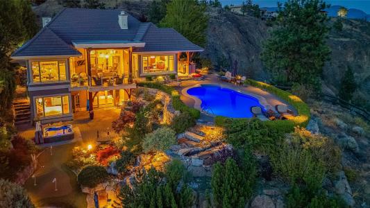 1173 PARKBLUFF LANE, Kelowna, British Columbia V1V 2Y3, Canada