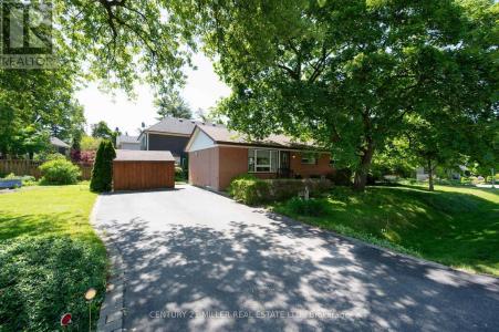 1304 AVON CRESCENT, Oakville (mo Morrison), Ontario L6J 2T7, Kanada