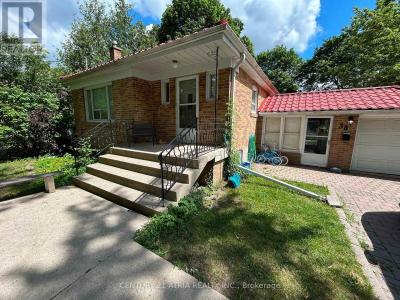 38 HARDING BOULEVARD, Richmond Hill (harding), Ontario L4C 1S8, Canada