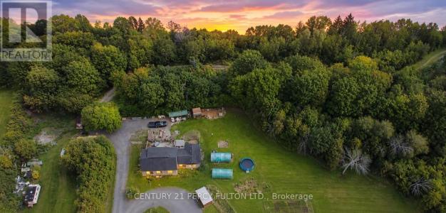 1889 TAUNTON ROAD, Clarington, Ontario L0B 1M0, Kanada