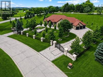4 LOCH ERNE LANE, King (nobleton), Ontario L0G 1N0, Canada