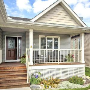 128 12 AVE NE, Sundre, Alberta T0M 1X0, Canada