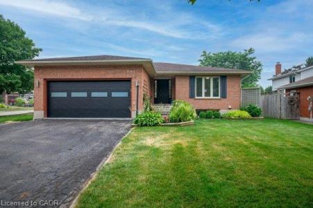 363 TWINFLOWER CRESCENT, Waterloo, Ontario N2V 1X2, Canadá