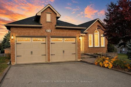 310 CHAMBERS CRESCENT, Newmarket, Ontario L3X 1T2, Canada