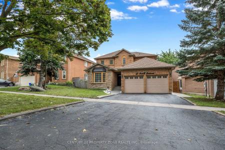 27 BASSETT BOULEVARD, Whitby, Ontario L1N 9A3, Canada