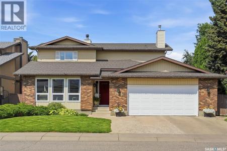 306 WHITEWOOD ROAD, Saskatoon, Saskatchewan S7J 4L8, Canada
